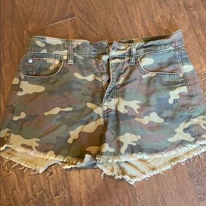 women’s camo jean shorts